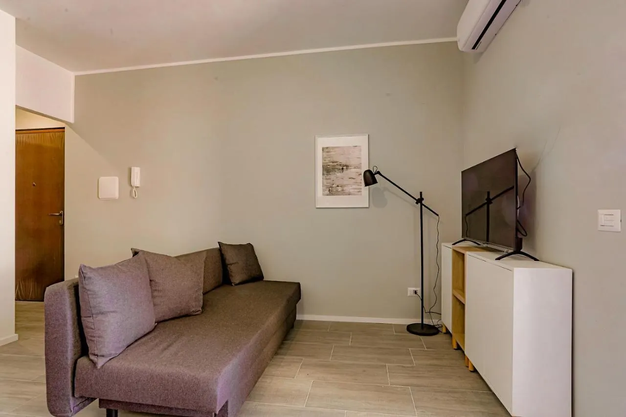 Tiburtina Flam Guest House Rome Italy