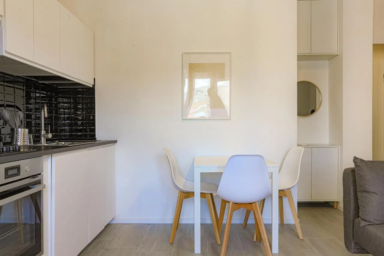 Tiburtina Flam Guest House Roma