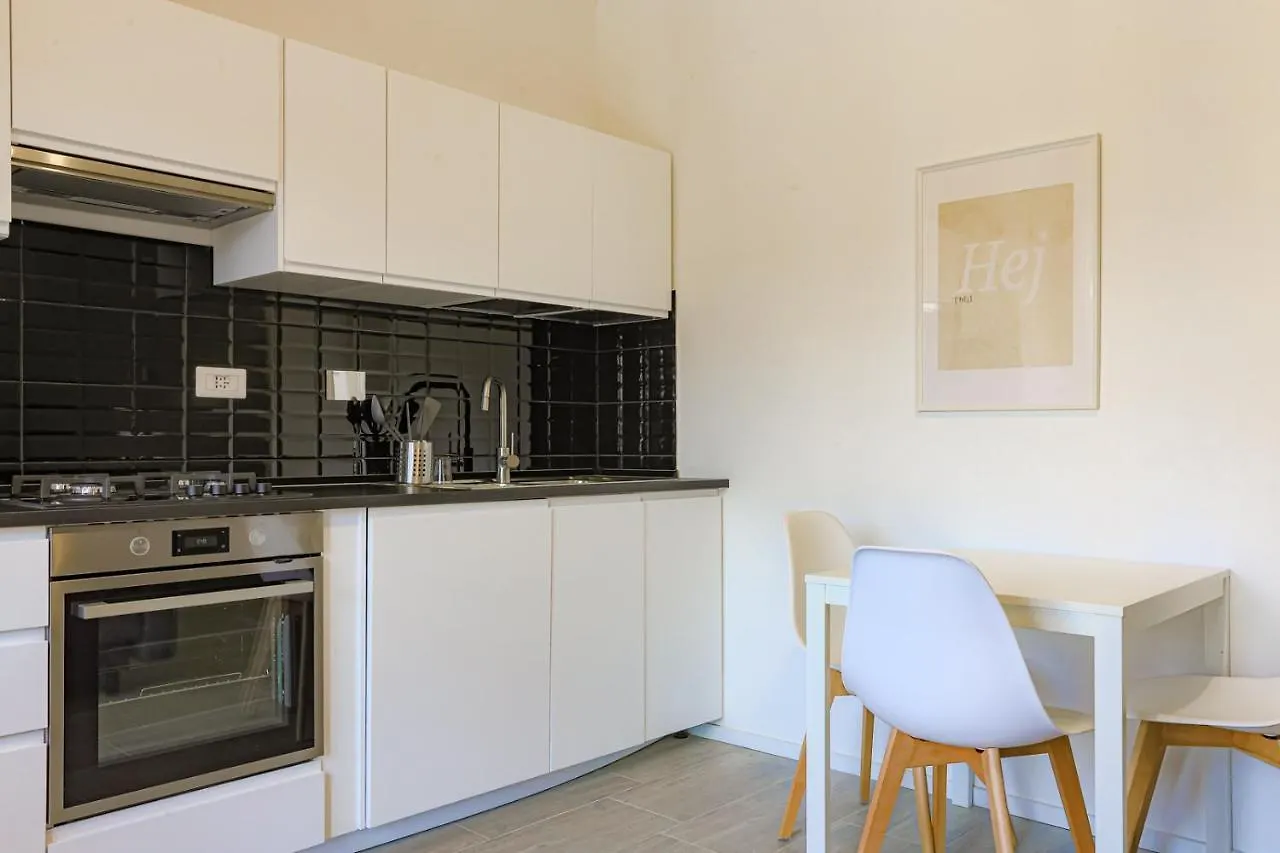 Tiburtina Flam Guest House Rome 0*,