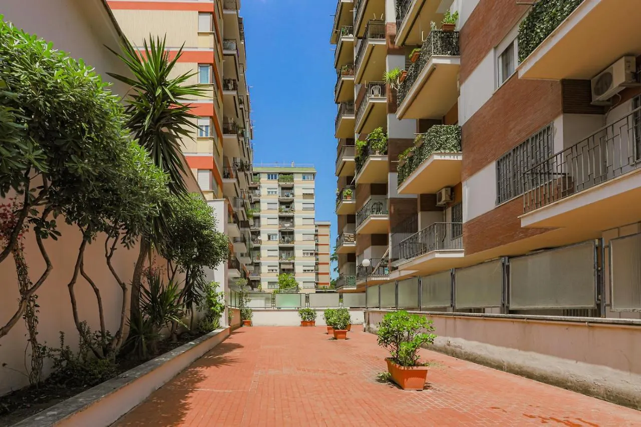 Apartment Tiburtina Flam Guest House Rome