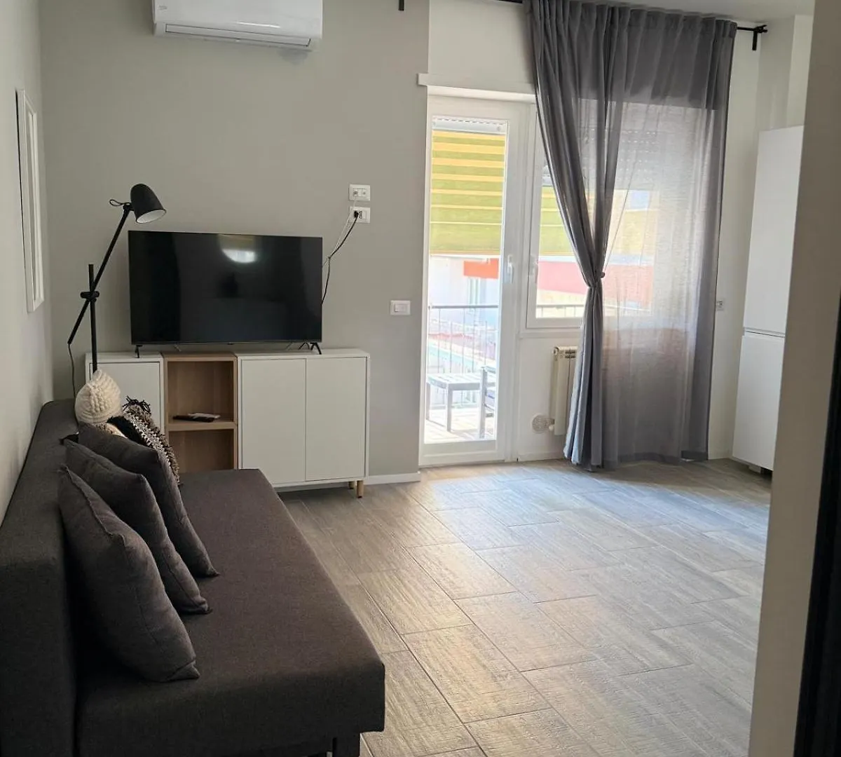 Tiburtina Flam Guest House Ρώμη Ιταλία