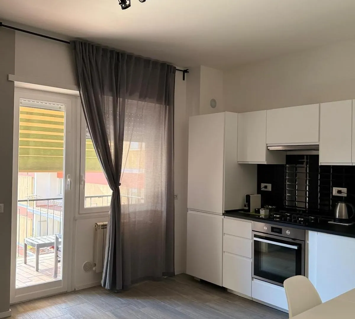 Tiburtina Flam Guest House Ρώμη Διαμέρισμα
